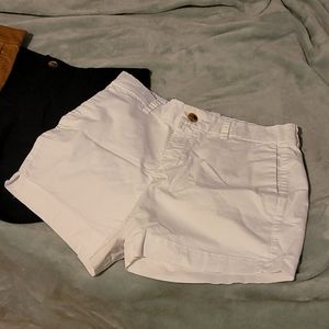 4 pairs of old navy shorts